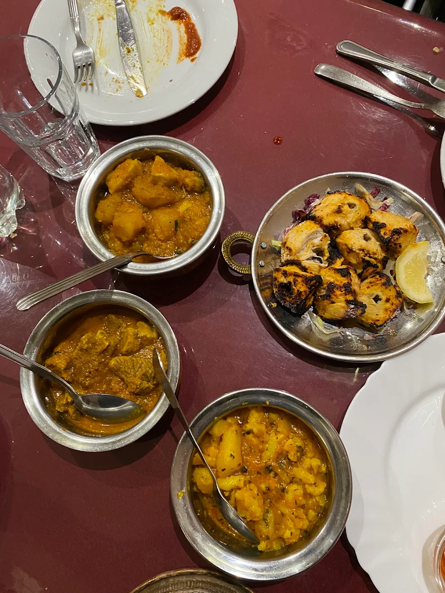 Chicken curry indiano servito al K2 Star Ristorante Indiano di Imola